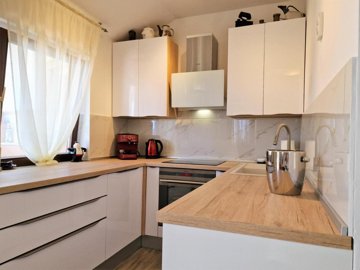 Vista Apartment-Split Airport Kaštela Eksteriør bilde